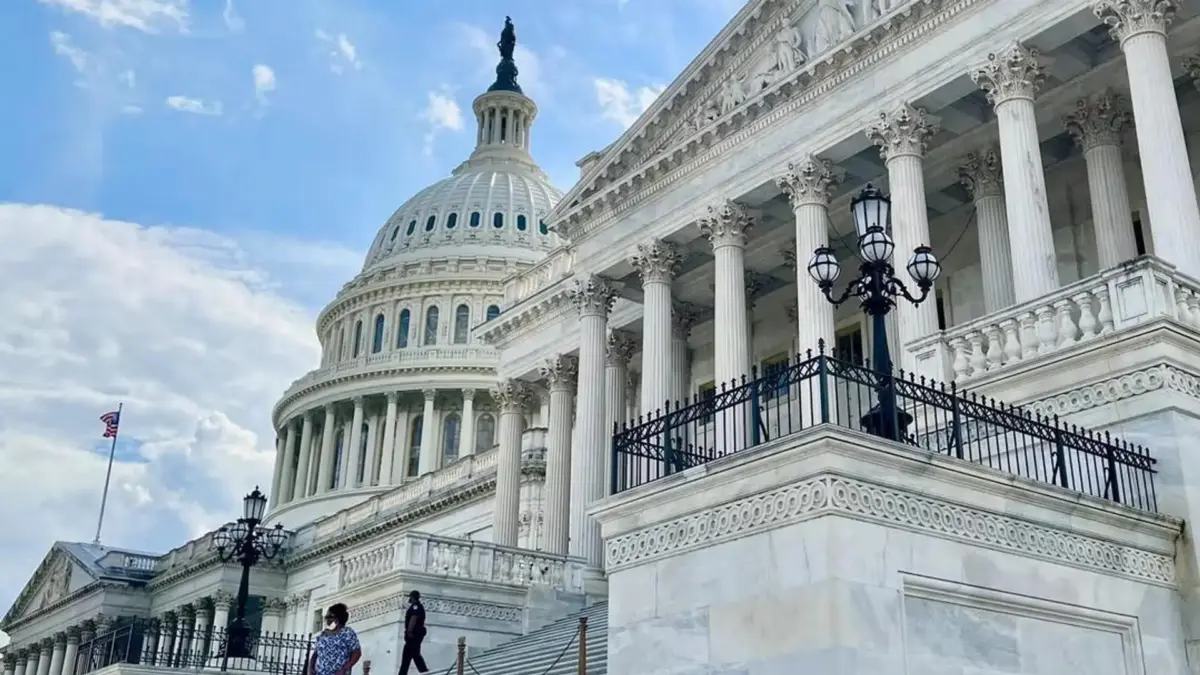 Supreme Court Weighs Prediction Markets Battle as Amicus Briefs Flood Dockets and CFTC Issues New Rules